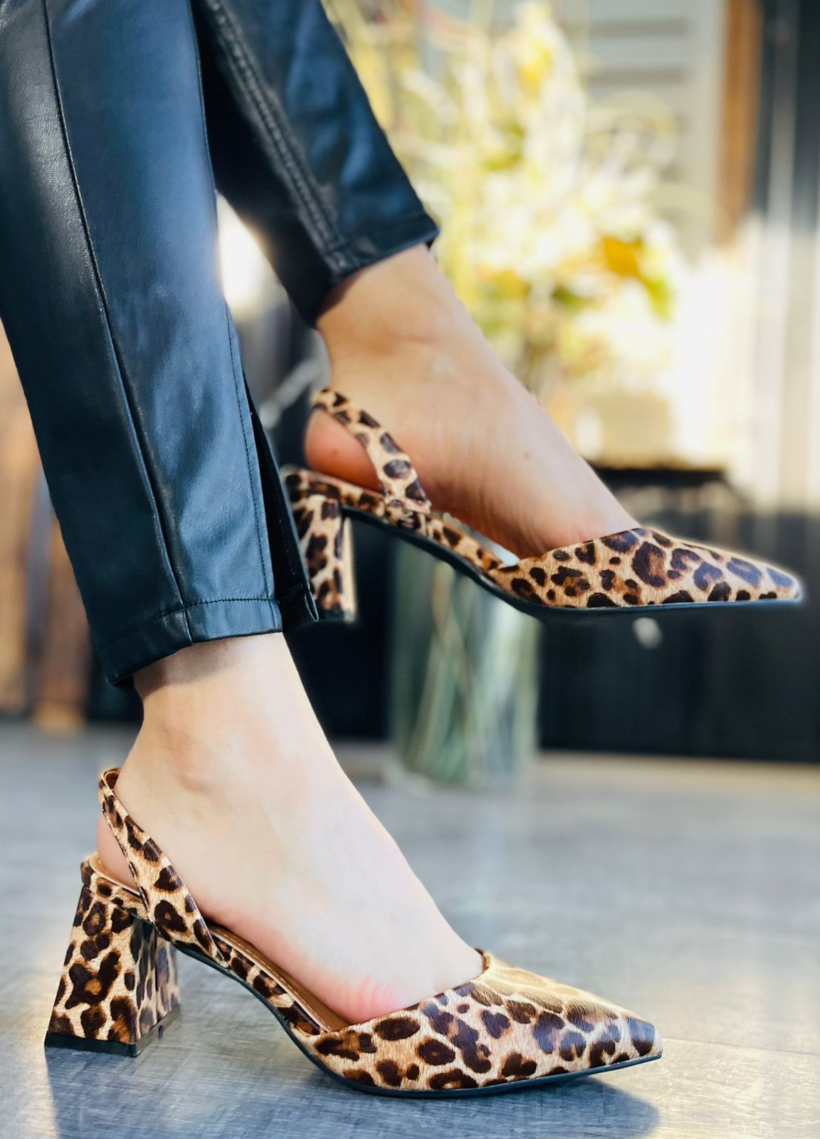 SANDALIA DE TACON ALESSIA