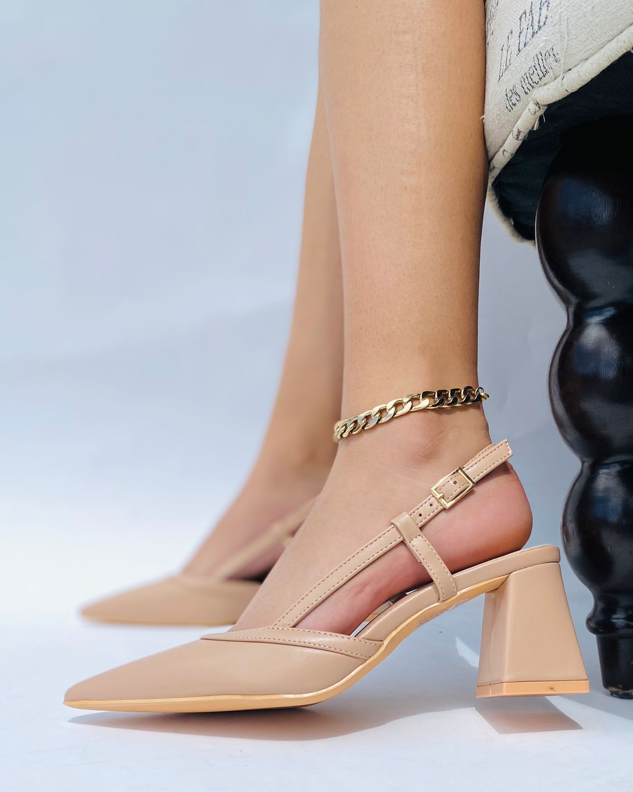 SANDALIA DE TACON VIRGINIA