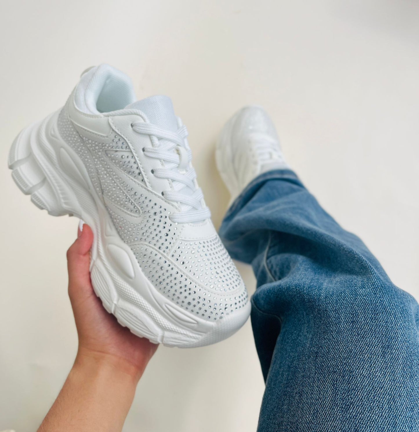 SNEAKERS RAIN
