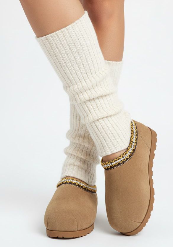 BOTA UGG LUMI-06