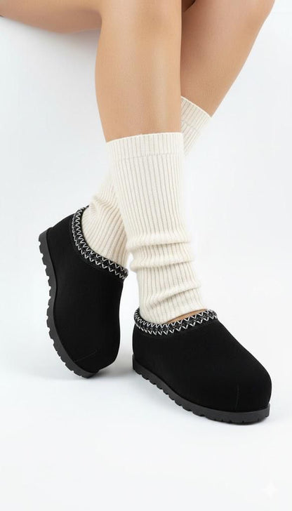 BOTA UGG LUMI-06