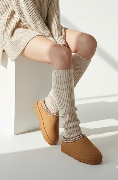 BOTA UGG MOMI-10