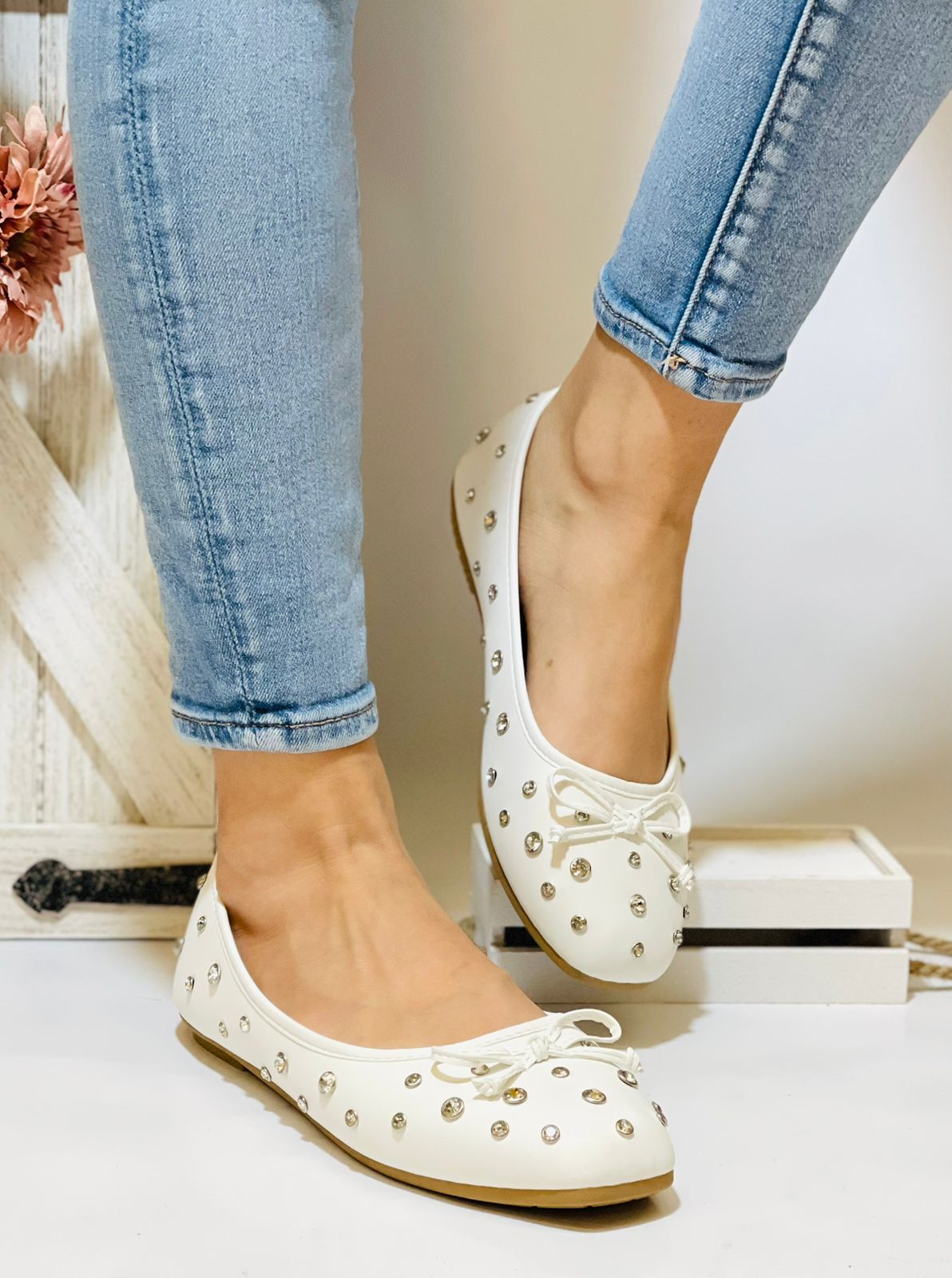 FLATS LILIAN-1