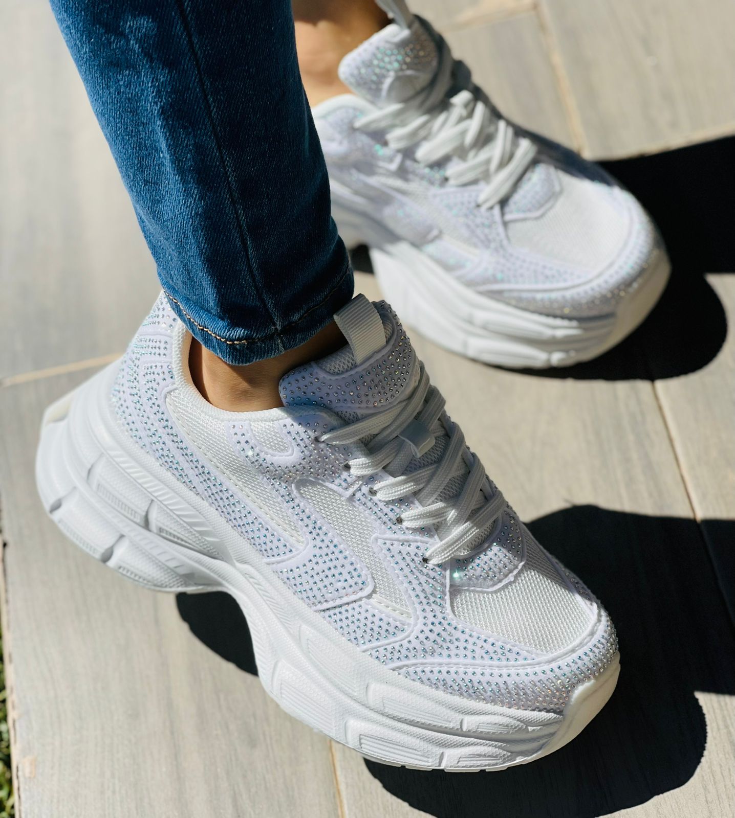 TENIS BLANCOS DABRIA