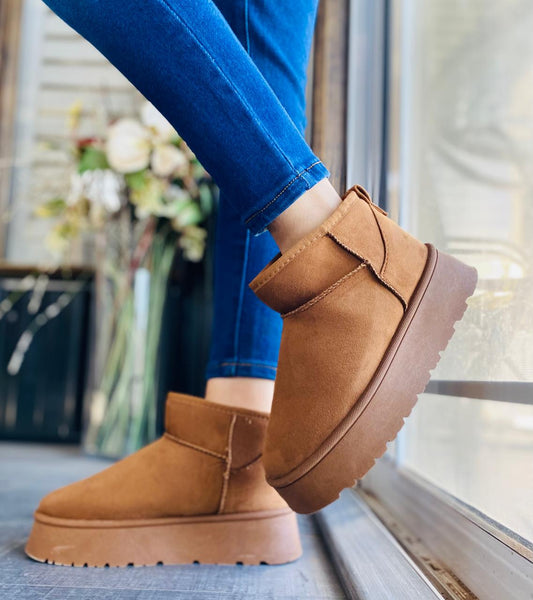 BOTAS UGG OAKLEE-01