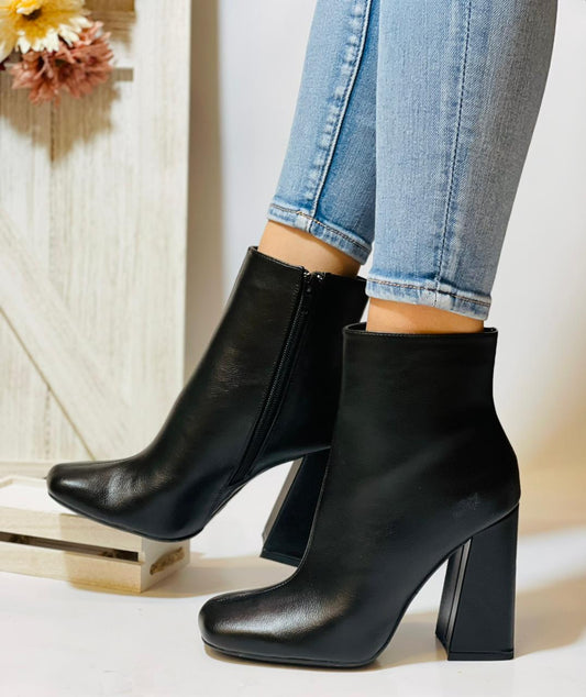 BOTIN PLAYFUL-06