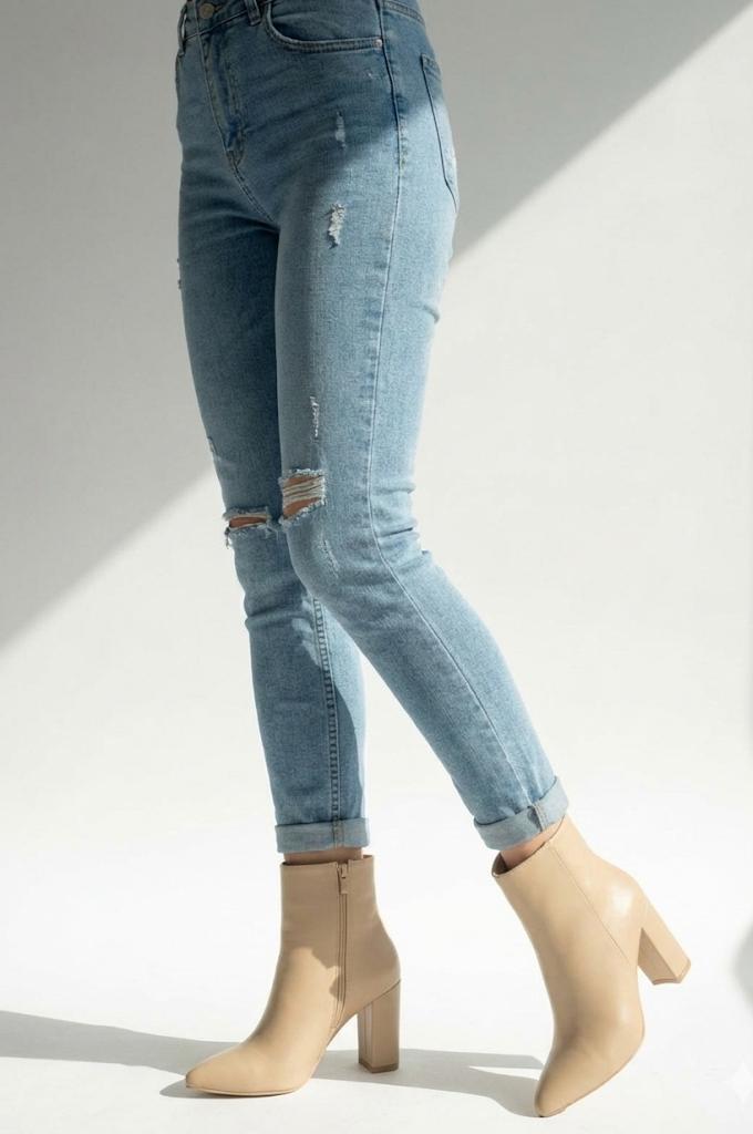 BOTIN SARA