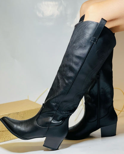 BOTA VAQUERA KENDRA-31