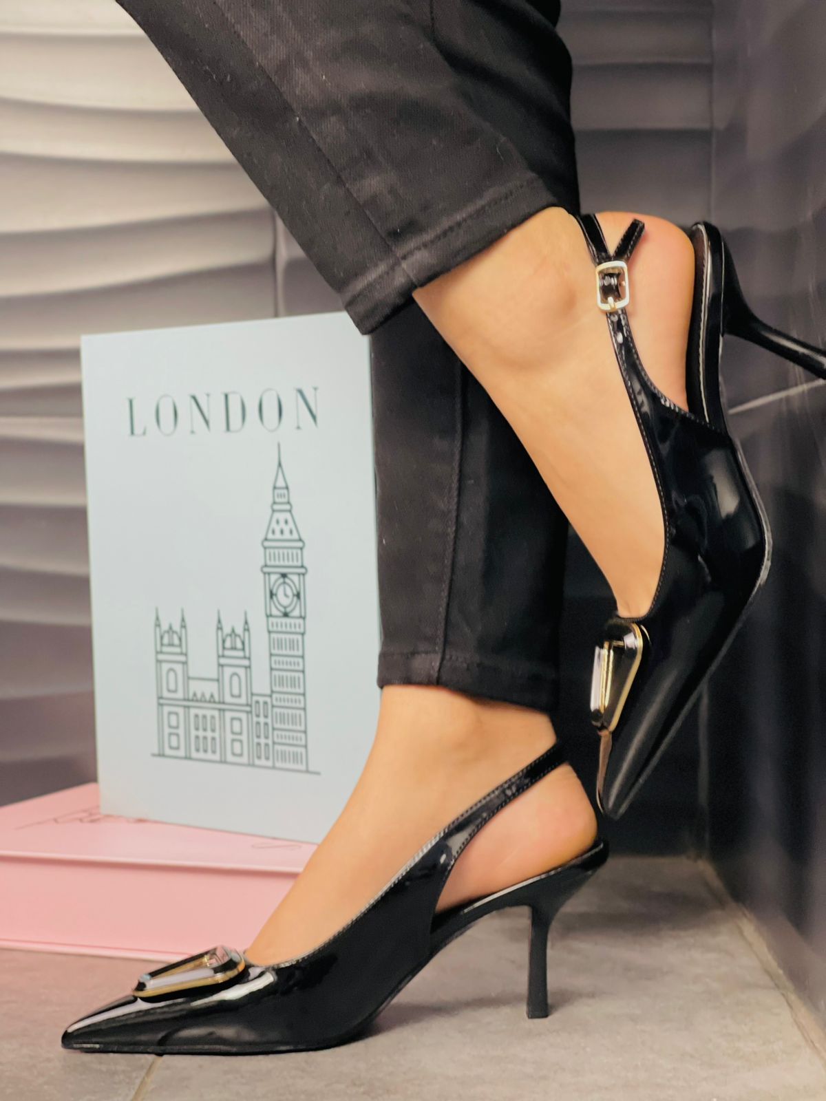 SANDALIA DE TACON CEIRA